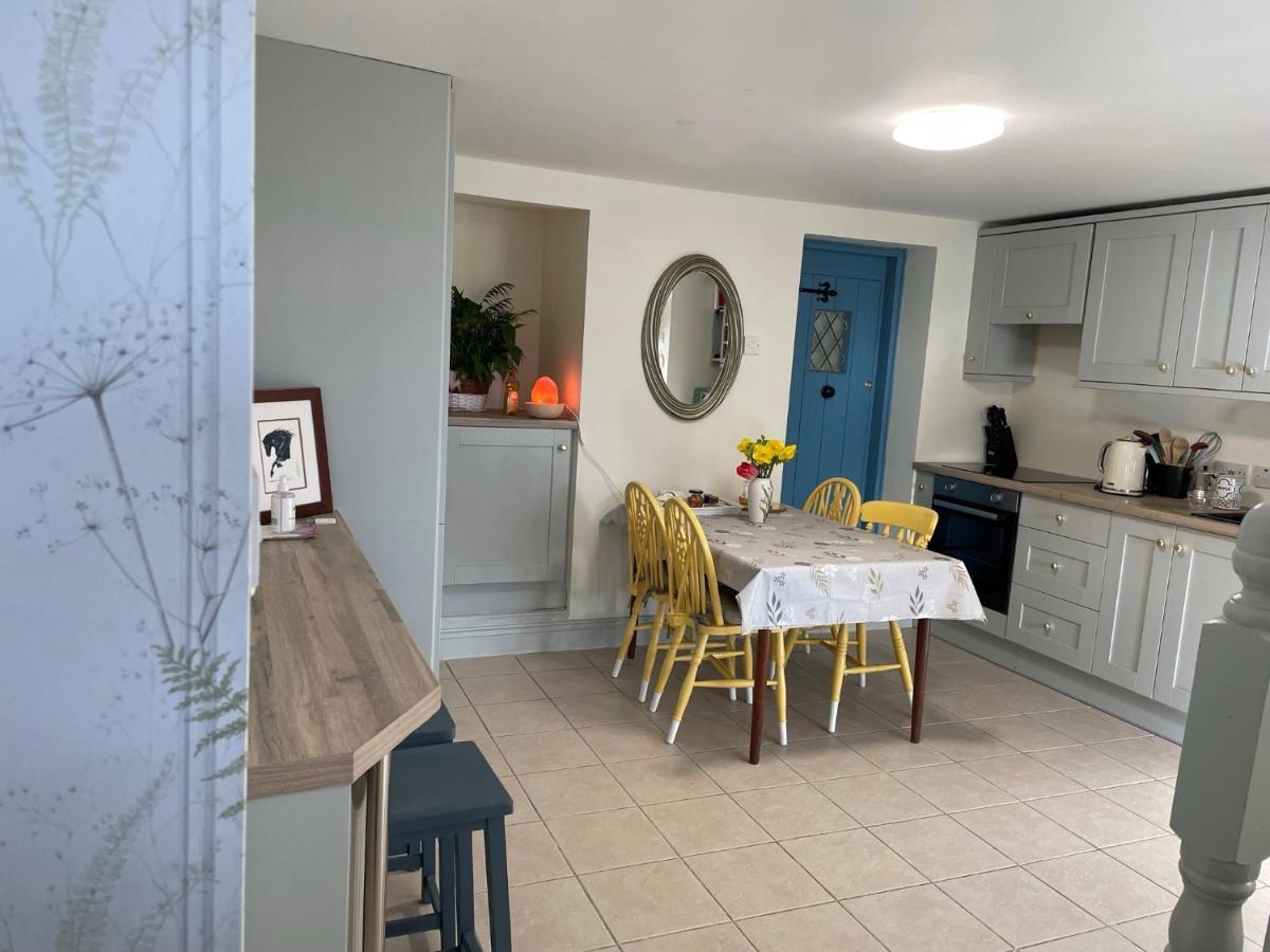 Mai'S Cottage Suite - Charming Holiday Rental Kilmallock エクステリア 写真