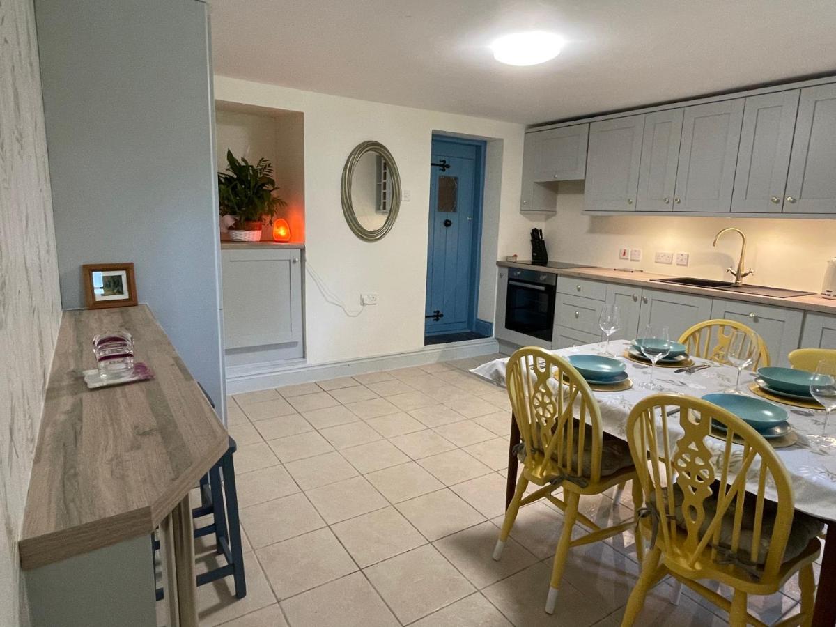 Mai'S Cottage Suite - Charming Holiday Rental Kilmallock エクステリア 写真